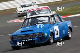 Ian Giles Rover P6