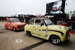 Silverstone Classic  28-30 July 2017 At the Home of British Motorsport Celebrity Race LEWIS Jonathan, DONNELLY Martin (team captain) Free for editorial use only Photo credit –  JEP 