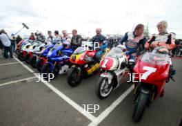 Silverstone Classic  28-30 July 2017 At the Home of British Motorsport BIke Legends Free for editorial use only Photo credit –  JEP 