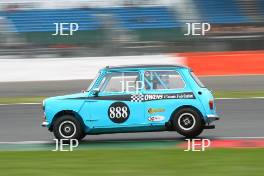 Silverstone Classic  28-30 July 2017 At the Home of British Motorsport John Fitzpatrick U2TC WHEELER Daniel, OWENS Endaf, Morris Mini Cooper S Free for editorial use only Photo credit –  JEP 