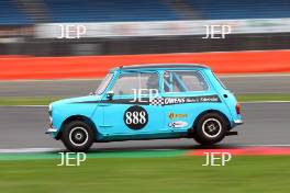 Silverstone Classic  28-30 July 2017 At the Home of British Motorsport John Fitzpatrick U2TC WHEELER Daniel, OWENS Endaf, Morris Mini Cooper S Free for editorial use only Photo credit –  JEP 