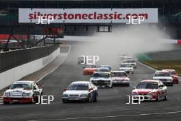 Silverstone Classic  20-22 July 2018 At the Home of British Motorsport Start of the race, Abbie Eaton leads  Free for editorial use only Photo credit – JEP