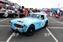 Silverstone Classic  20-22 July 2018 At the Home of British Motorsport 4 Theo Hunt/Mike Grant-Peterkin, Austin Healey 3000 Free for editorial use only Photo credit – JEP